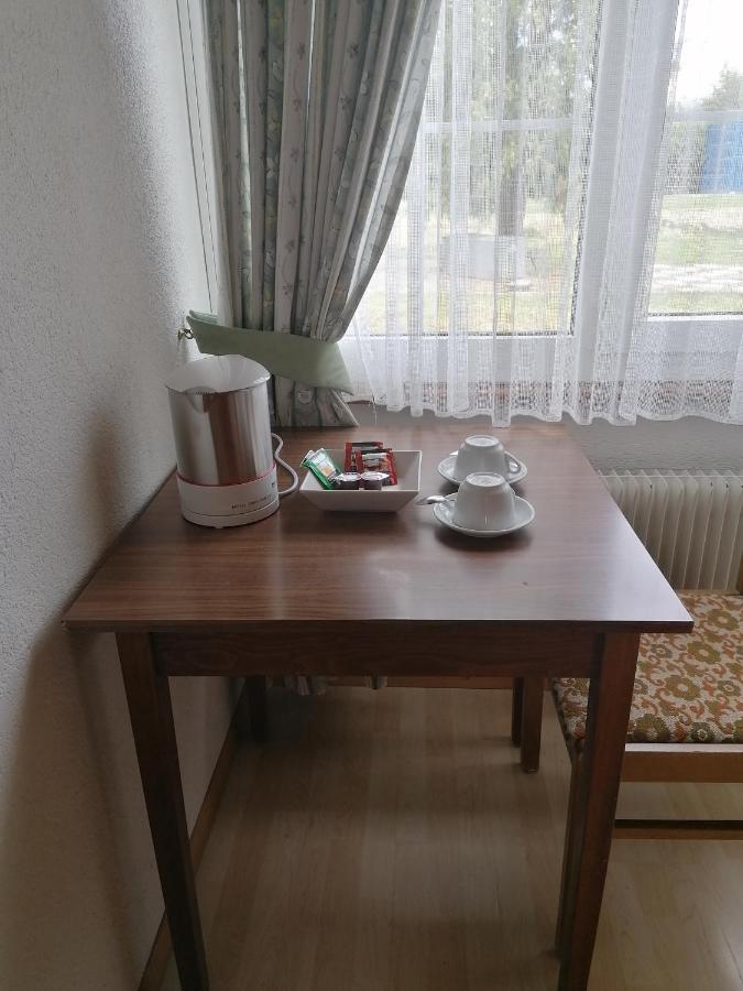 Simplonblick - Self Check-In Motel Raron 외부 사진